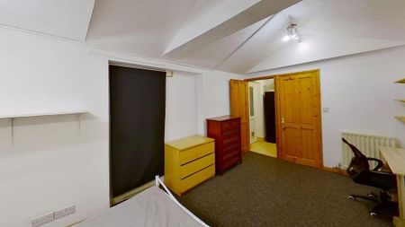 5 bedroom semi-detached house to rent - Photo 5