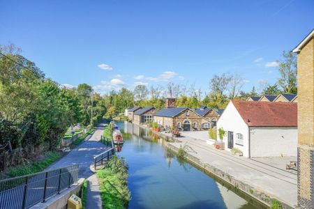 Bulbourne Yard, Tring, Bulbourne - Photo 3
