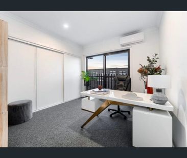 96 Fusion Circuit, Cranbourne West, Vic 3977 - Photo 4
