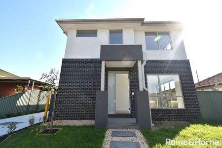 1/4 Wales Street, Springvale, VIC 3171 - Photo 4