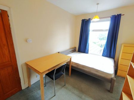 4 bedroom house to rent - Photo 4