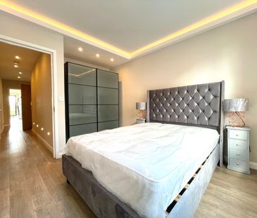 3 Bed Flat, Lavender Hill, SW11 - Photo 6