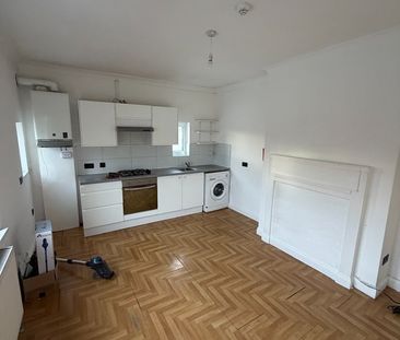 1 Bed Flat, Uppingham Road, LE5 - Photo 2