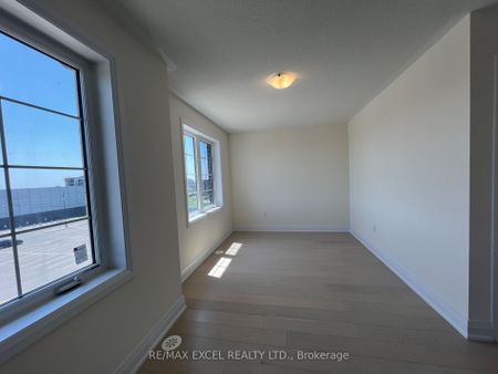 For Lease - 42 Clippers Crescent, Whitchurch-Stouffville, Ontario - Photo 3