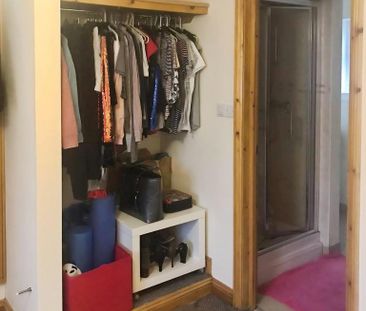 1 bedroom in a house share to rent - Photo 6