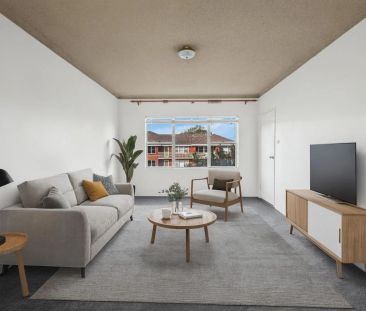 Located in the heart of the CBD - Photo 4