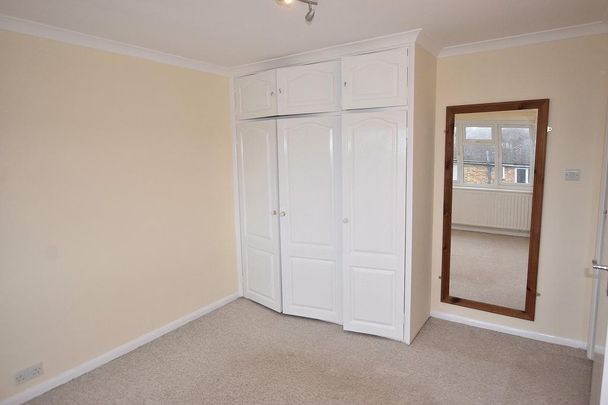 2 bedroom maisonette to rent - Photo 1