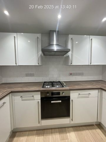 2 Bed Flat, Fountain Mill, BS5 - Photo 5