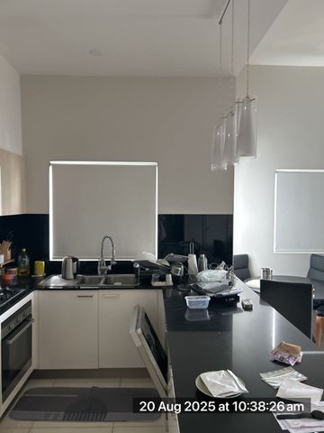 Modern Apartment with Stunning Views – Sky Gardens Building - Photo 4