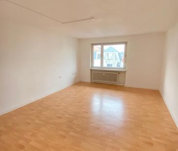 Gepflegte 3 ZKB mit Balkon in Stadennähe - Photo 4