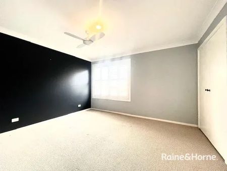 Modern three-bedroom villa - great location - Photo 3