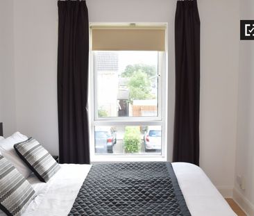 Room for rent in 2-bedroom apartment in Swords in Dublin - Photo 1