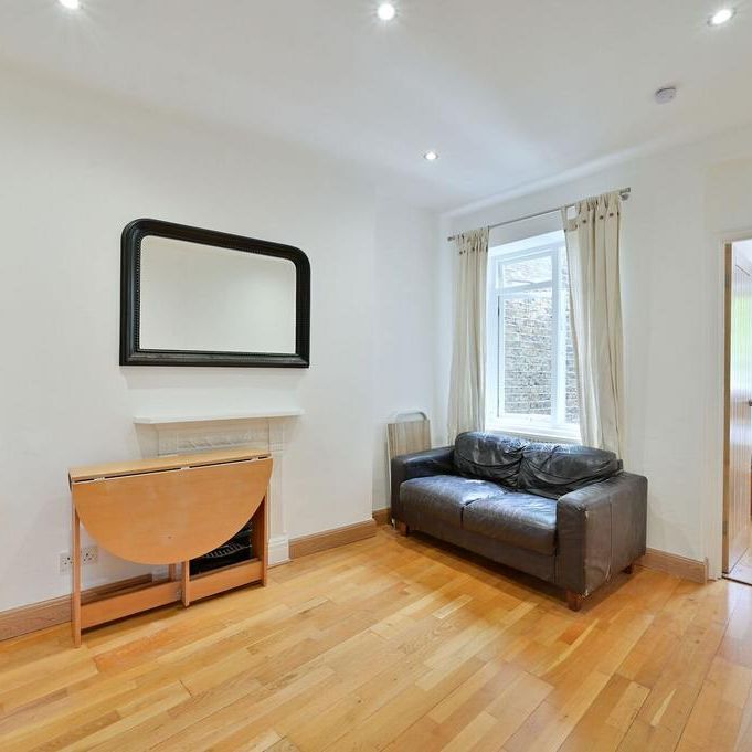 1 bedroom flat to rent - Photo 1
