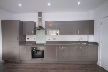 Honduras Wharf, 14 Summer Lane - Photo 5