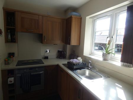 2 bedroom apartment to rent - Photo 5