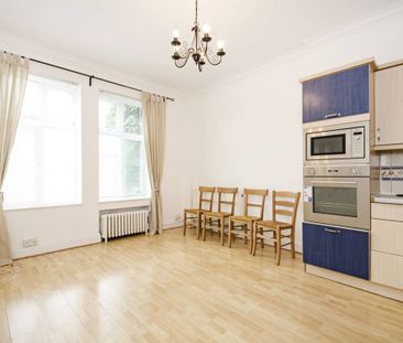 Eagle Lodge Golders Green NW11 - Photo 5