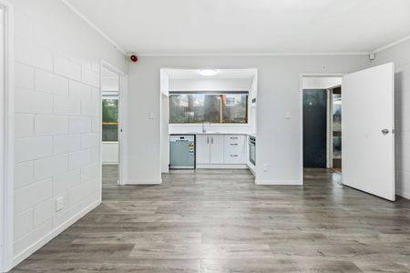 1-Bed Apartment in Epsom’s Premium Location - Photo 3