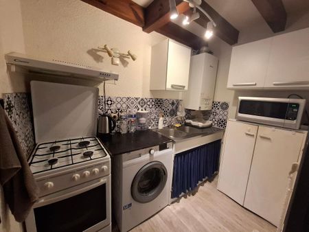 Location Appartement 2 pièces 60m² MONT DE MARSAN 40000 - Photo 4