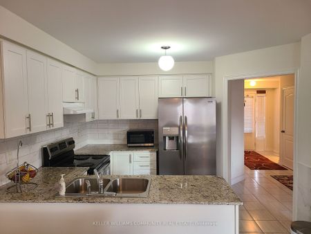 Detached Home For Lease | E8096436 - Photo 3