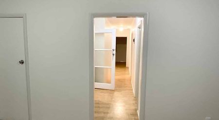 Semi furnished Spacious 4-Bedroom House - Photo 5