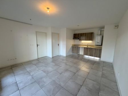 Location Appartement 2 pièces 43m² TALENCE 33400 - Photo 3