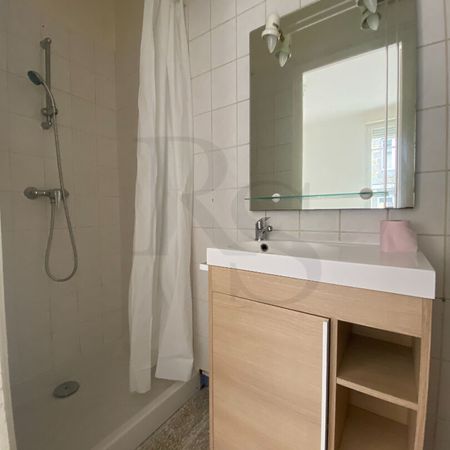 Location Appartement 1 pièce 17m² - Photo 4