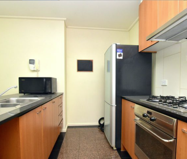 2302/163 City Road - Photo 4