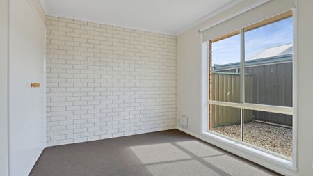 3 / 130 Sobraon Street, Shepparton VIC 3630 - Photo 3