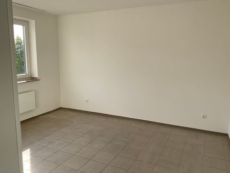 Sehr schöne 3 Zimmer Wohnung mit Balkon in Duisburg zu vermieten!!! - Photo 4