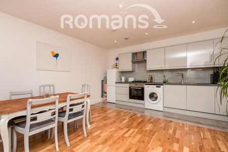 2 bedroom flat to rent - Photo 3