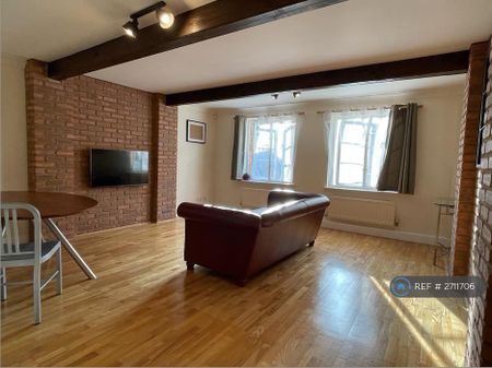 2 bedroom flat to rent - Photo 4