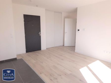 Location Appartement 2 pièces 40m² COMPIEGNE 60200 - Photo 2