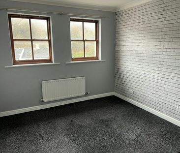 Flat to rent on - Photo 4