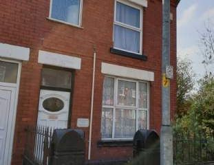 6 bedroom property to rent in Bolton - Photo 1