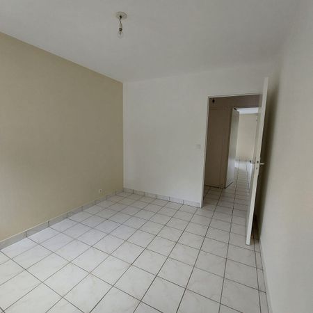 BREST SAINT-MARC/STANGALARD - APPARTEMENT 3 PIECE(S) - 66m2 - Photo 4