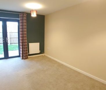 Granada Way, Leamington Spa, CV31 - Photo 2