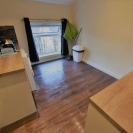 1 bedroom Flat in Flat 4, Leeds - Photo 1