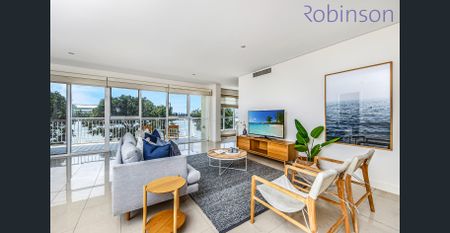 'Breakwater Apartments' - Love the lifestyle in a larger than average apartment on the edge of Newcastle Harbour. - Photo 2