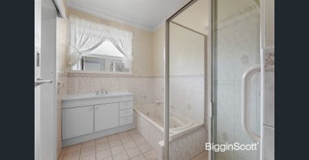 Family Home in Double School Zone! - Photo 3