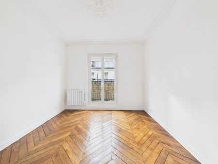 LOCATION DUPLEX VIDE PARIS 18e - Photo 4