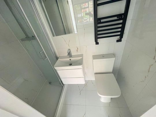 1 bedroom semi-detached house to rent - Photo 1