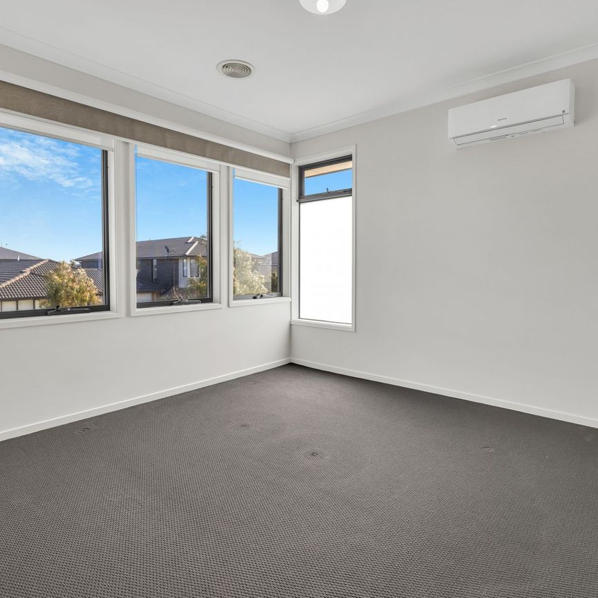 For private inspections please contact catie@sweeneyea.com.au. - Photo 1