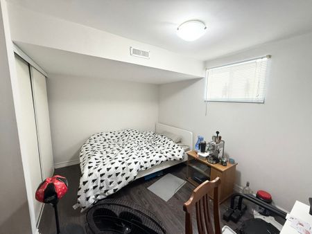 For Lease - 38 Deepdale Drive Unit# Lower, Toronto, Ontario - Photo 2