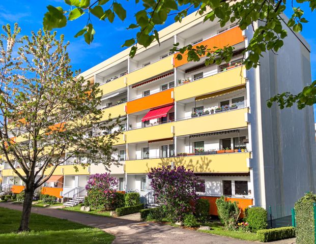 Max-Planck-Straße 24 - Photo 1