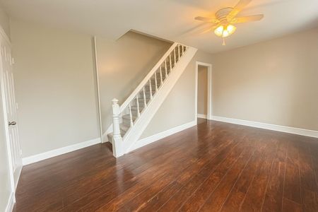 21 Sidings Street - 3 bed, 1 bath - Photo 2