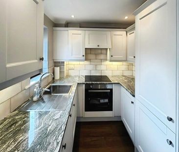 2 bedroom semi-detached house to rent - Photo 5