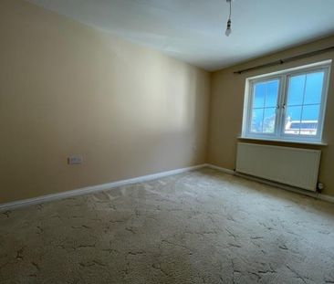 Kestrel Close - Photo 6