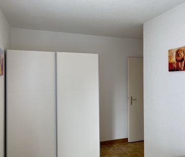 Appartement de 3,5 pièces entièrement meublé à Glattbrugg, idéal po... - Photo 1