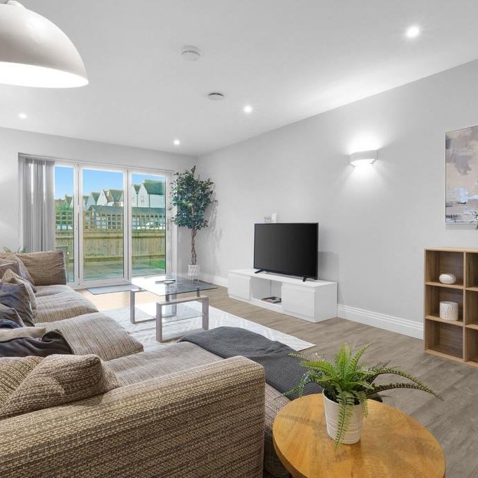 3 bedroom apartment to rent - Photo 1