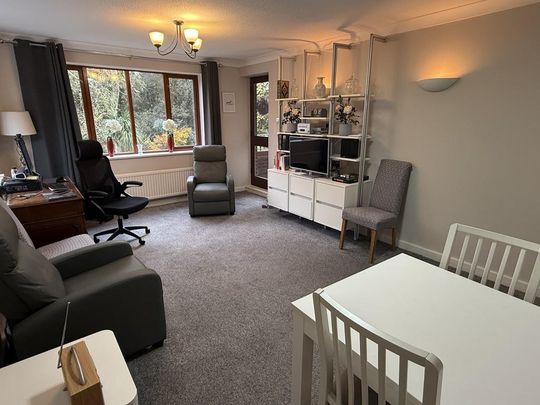 2 bedroom apartment to rent - Photo 1